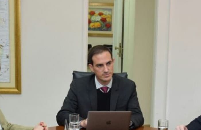 Rasmussen asegura que sesión extra es para blanquear pérdida de investidura