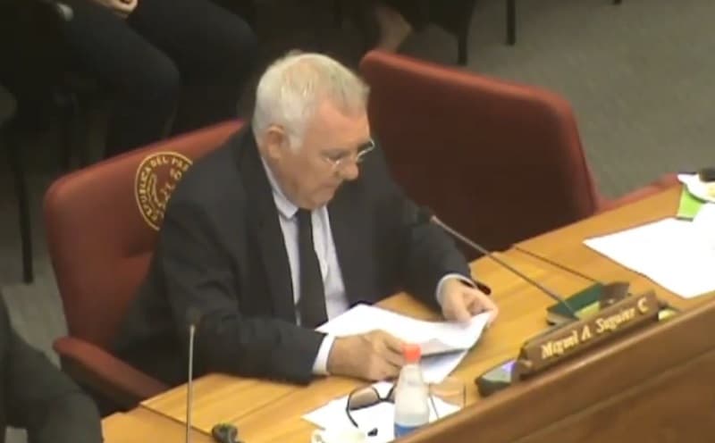 Tito Saguier rechaza la enmienda: “Es un mamotreto”