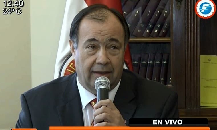 Es oficial: Afara renuncia al cartismo