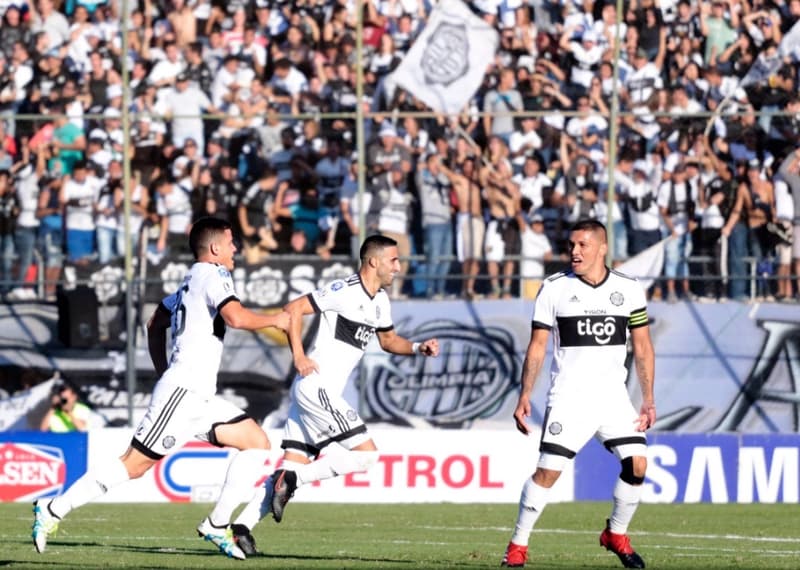 Gran victoria franjeada