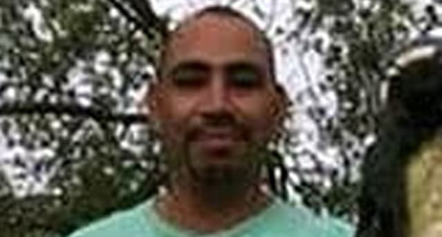 Un cazador mostró una rana toro gigante en las redes. La gente se pregunta si es real.