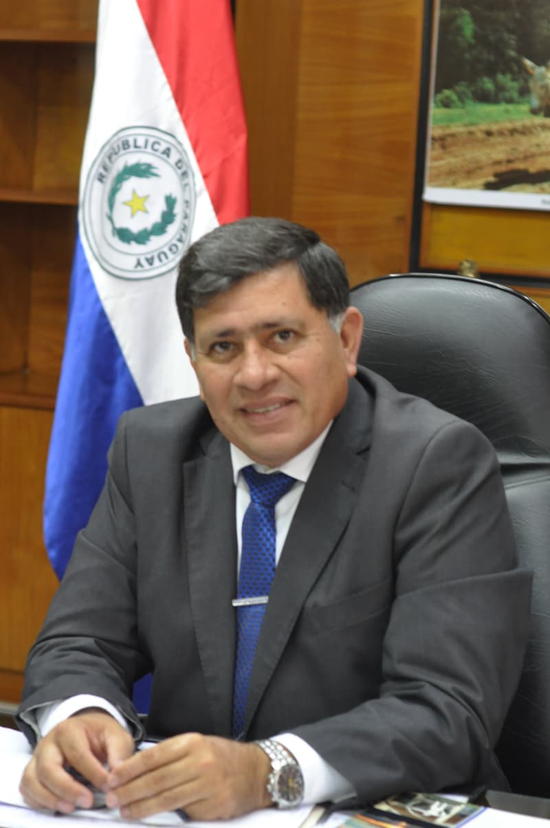 Bacheo de calles es la solución "parche" en Lambaré