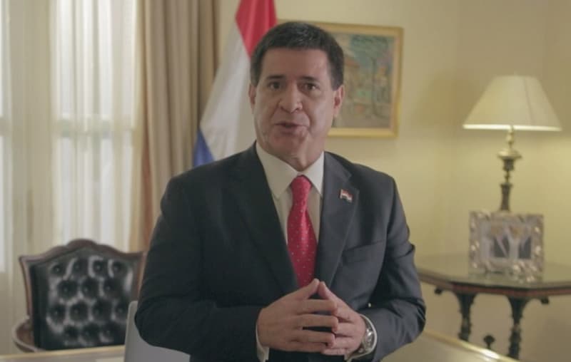 ¿Para qué "alquila" candidatos?