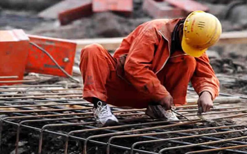 Sueldo mínimo deja al borde de la pobreza a miles de paraguayos