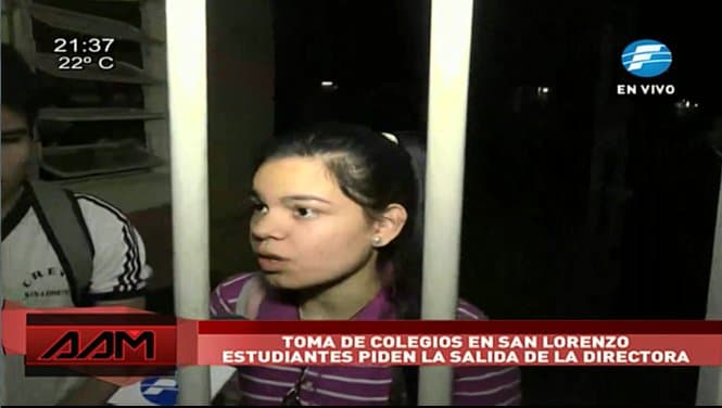 Alumnos toman el colegio Saturio Ríos