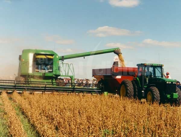 Rechazan proyecto de ley para gravar granos