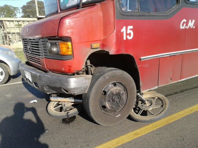 Trágico accidente en Acceso Sur