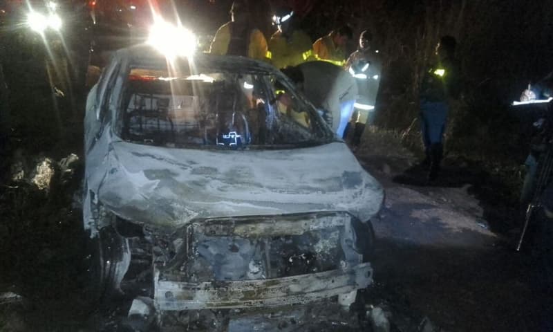 Incineran vehículo utilizado en ataque