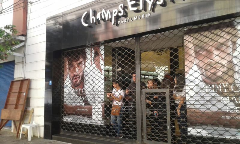 Comerciantes cierran sus locales sobre Palma