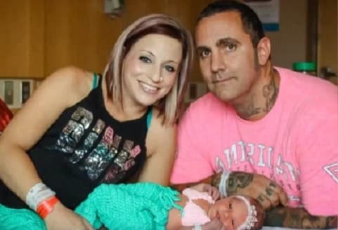 Muere bebé que contrajo meningitis por un beso