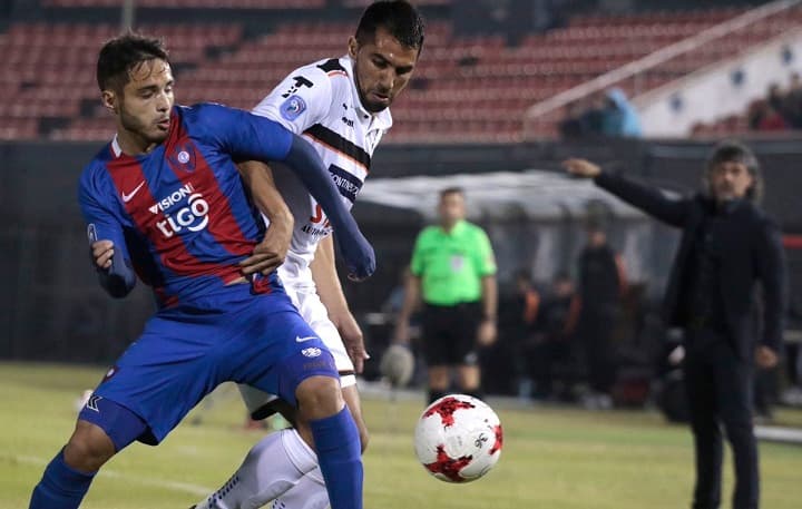 General y el primer golpe del Clausura