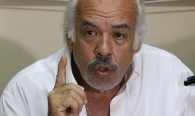 “Estamos sometidos a estos yanquis”