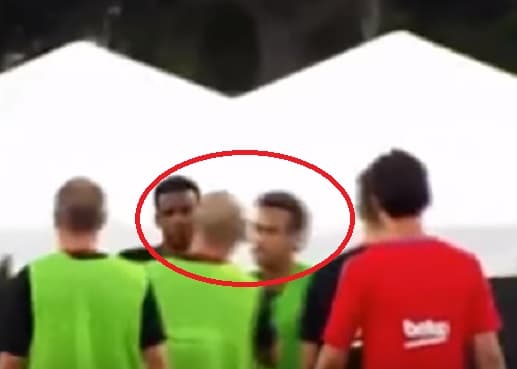 Neymar, a los golpes durante entrenamiento