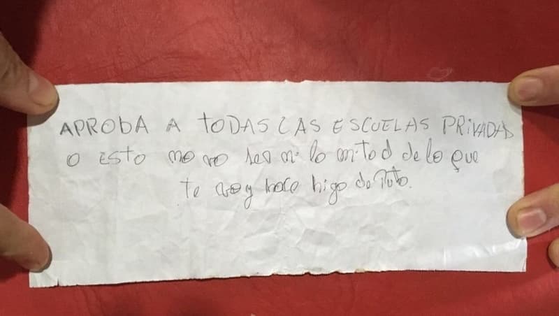 Atacan casa de profesora para que apruebe a todos sus alumnos