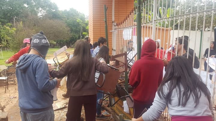 Levantan toma del colegio Saturio Ríos