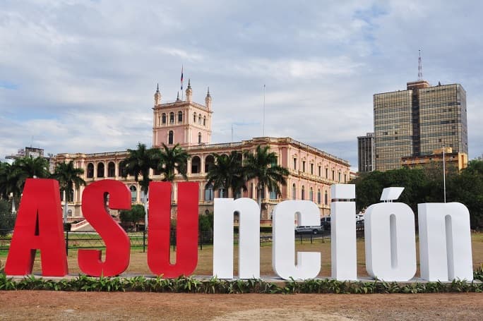 Letras corpóreas ya lucen en la Costanera