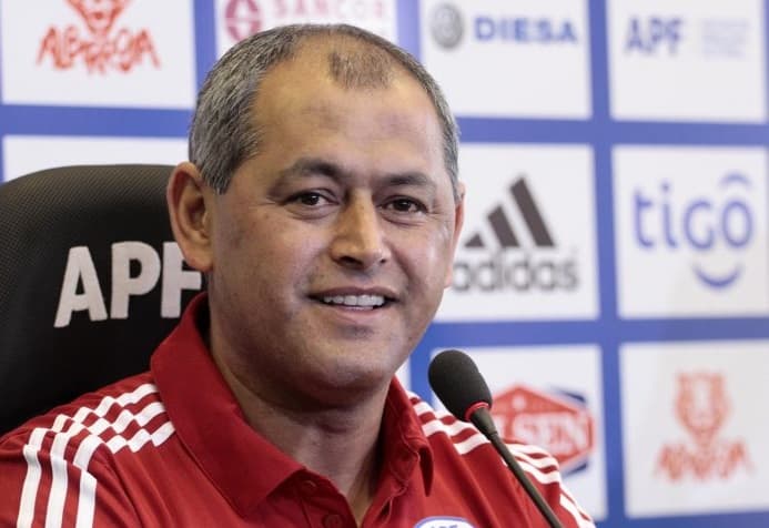 Arce presenta lista de convocados