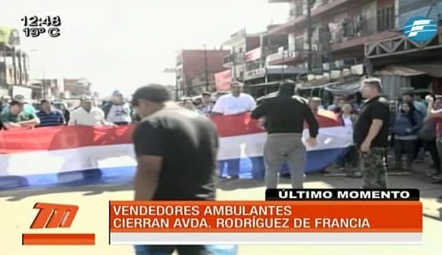 Vendedores solicitan exoneración de canon