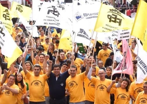 Docentes en huelga no cobrarán