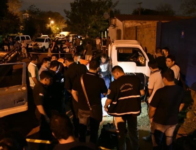 Padre asesina a su hijo y se entrega a la policía