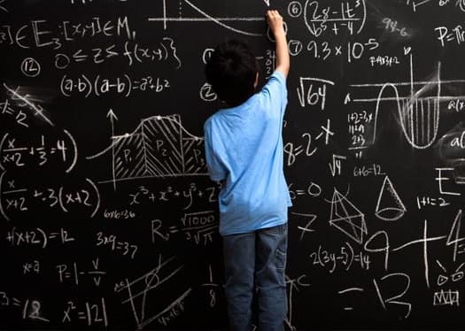 El paraguayo es inteligente, pero le faltan oportunidades