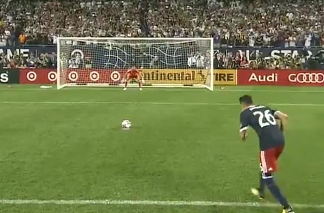 Almirón marca ante el Real Madrid