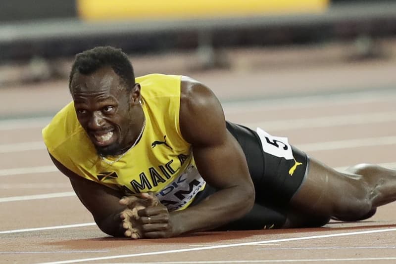 Usain Bolt se lesiona y abandona carrera