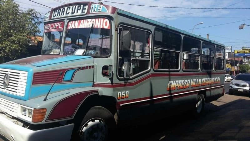 Beba que nació en bus está en buen estado de salud