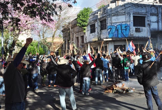 Marcha campesina no se detiene