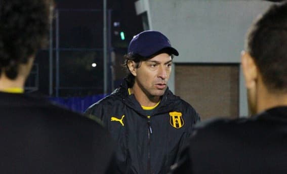 Guaraní busca la hazaña ante River