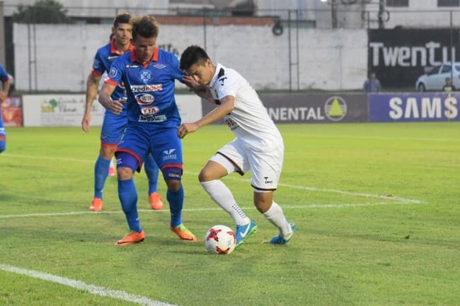 Gral. Díaz golea y es más  líder que nunca