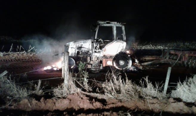 Colonos buscan a desaparecido