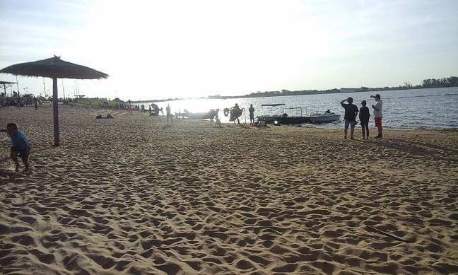 Anuncian jornada calurosa con posibles lluvias