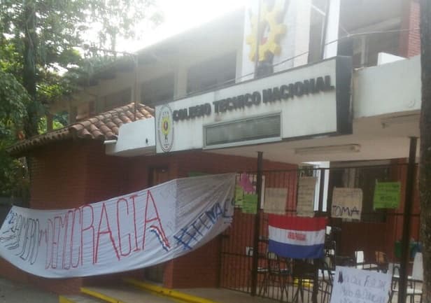 Estudiantes: "No necesitamos la influencia de nadie"