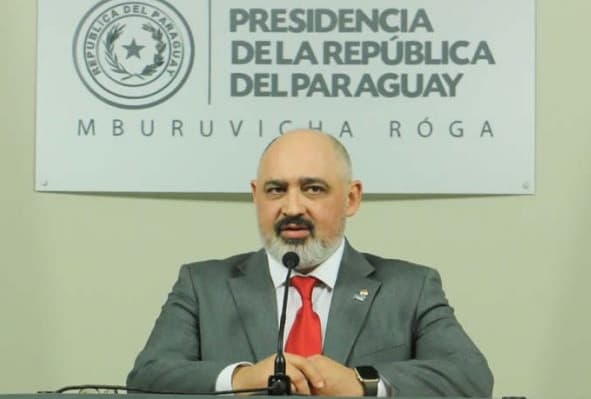 Sarubbi renuncia a la Essap bajo sospechas de corrupción