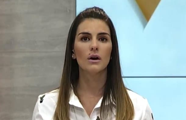 Al borde del llanto, Amparo Velázquez pide disculpas