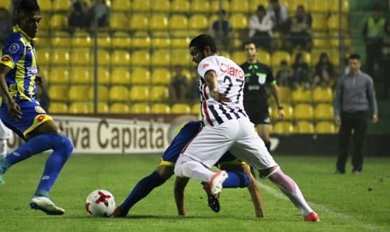 Capiatá venció a Libertad en partido que acabó en dos días