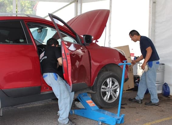 Invitan a clínica de servicios