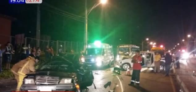 Policías protagonizan accidente fatal