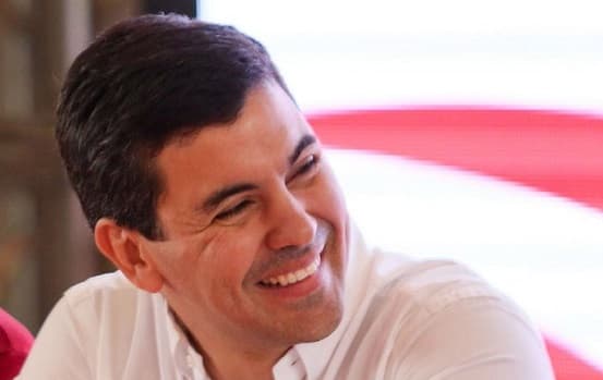 Para Peña, problemas del país son “macanadas”