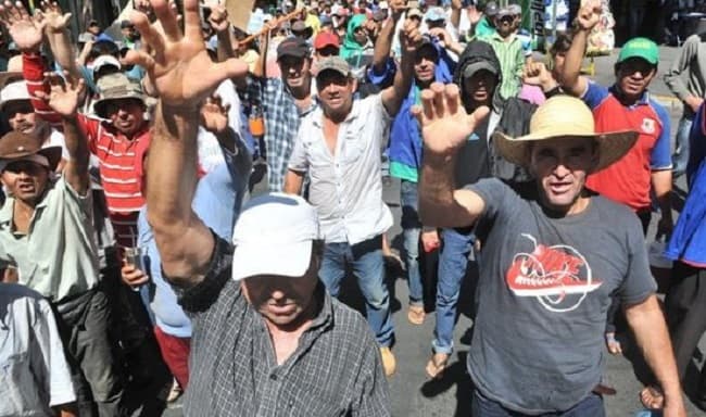 Diputados sancionan ley de refinanciación campesina