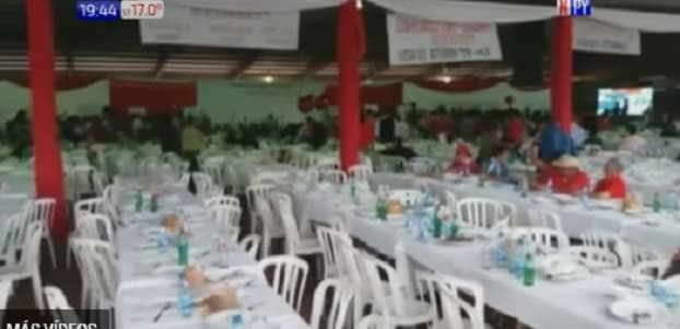 Almuerzan y se retiran antes que Peña brinde su discurso