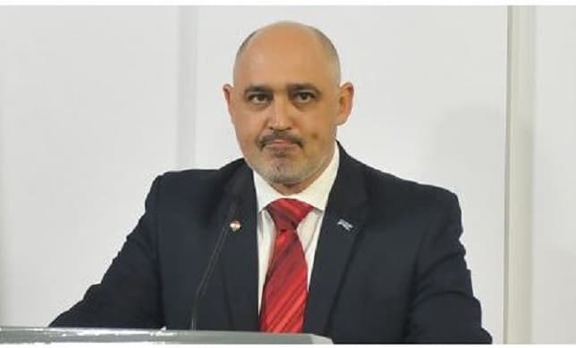 Procesan a extitular de la Essap