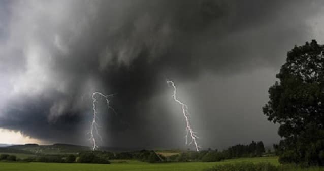 Emiten alerta por fenómenos de tiempo severo