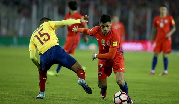 Chile vence y Argentina apenas empata