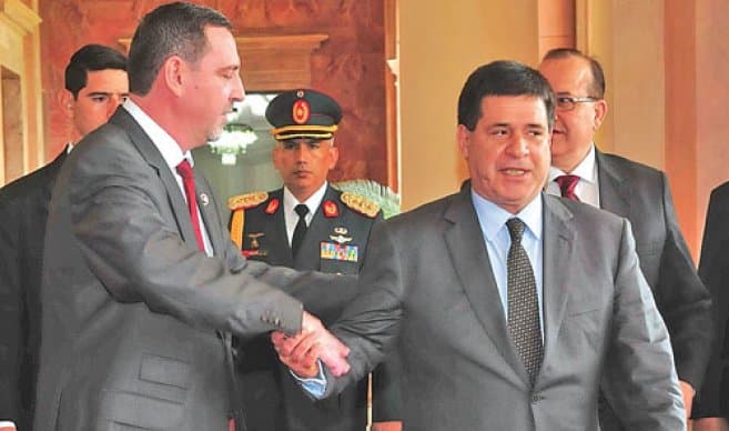 Zacarías Irún tendió trampa a Cartes, según entorno del mandatario