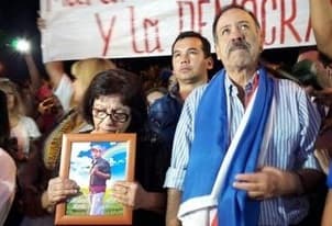 Padre de Rodrigo Quintana se postula como precandidato a senador