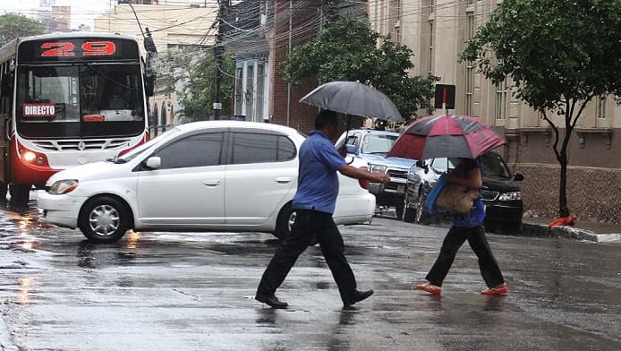 Jornada inicia con alerta por tormentas