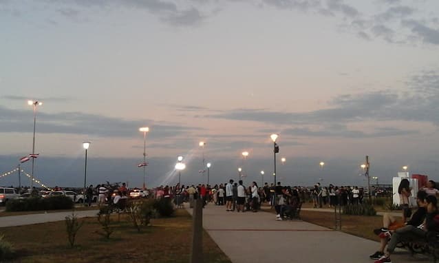 Anuncian día fresco a cálido