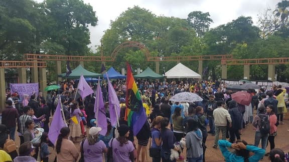 Piden fin de la violencia contra las mujeres